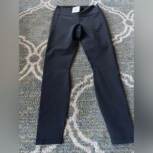 New Fabletics PowerHold Black Leggings